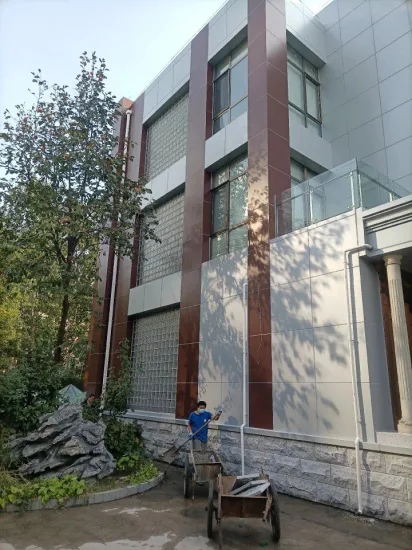 Matériau de construction de 3 mm, revêtement de façade en aluminium, panneau de mur rideau extérieur en métal de haute qualité